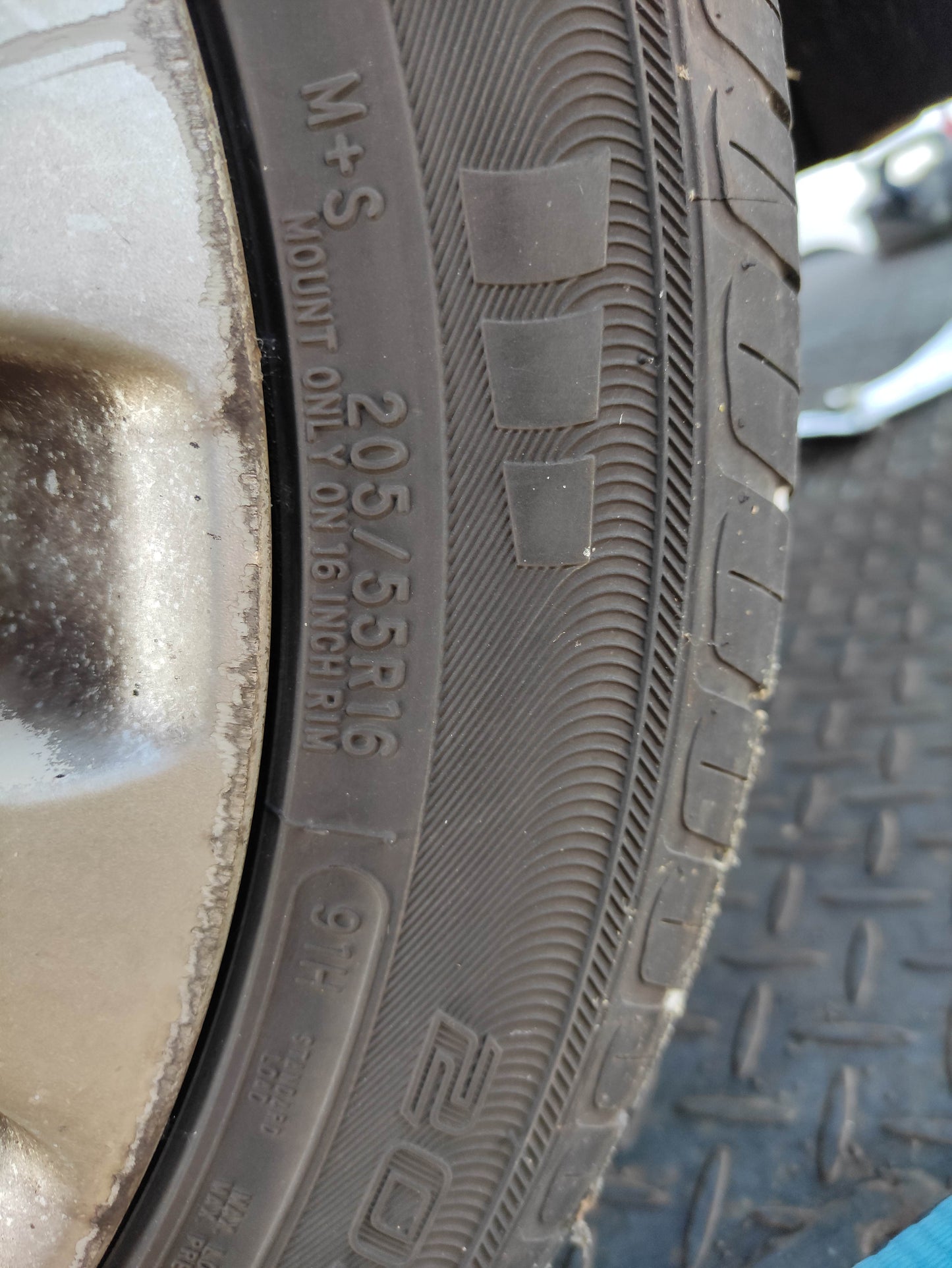 #646 SUBARU IMPREZA FITS 2008 TO 2012 FOR PARTS