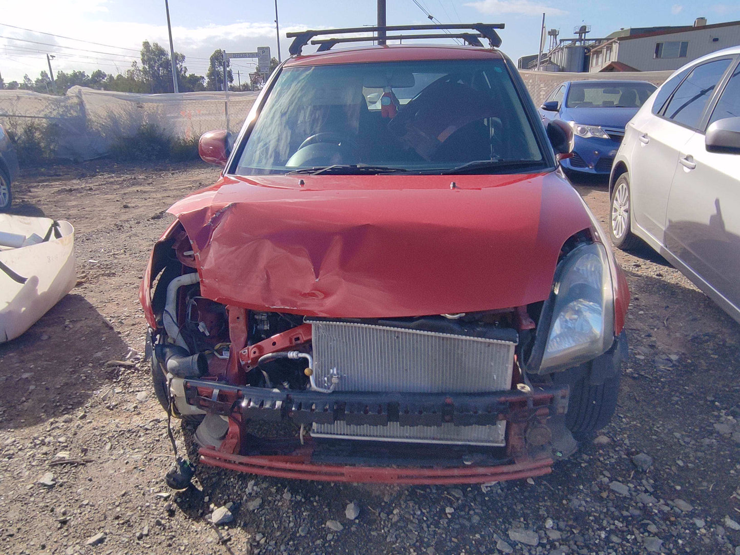 #154 SUZUKI SWIFT 2006 FOR PARTS