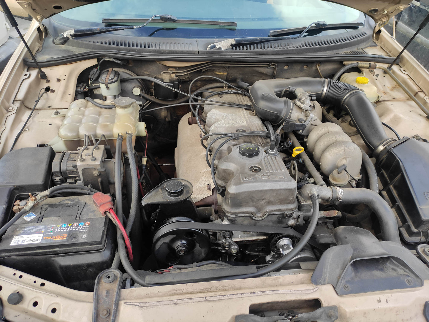 #350 FORD FAIRMONT  FITS 1998 TO 2002 FOR PARTS