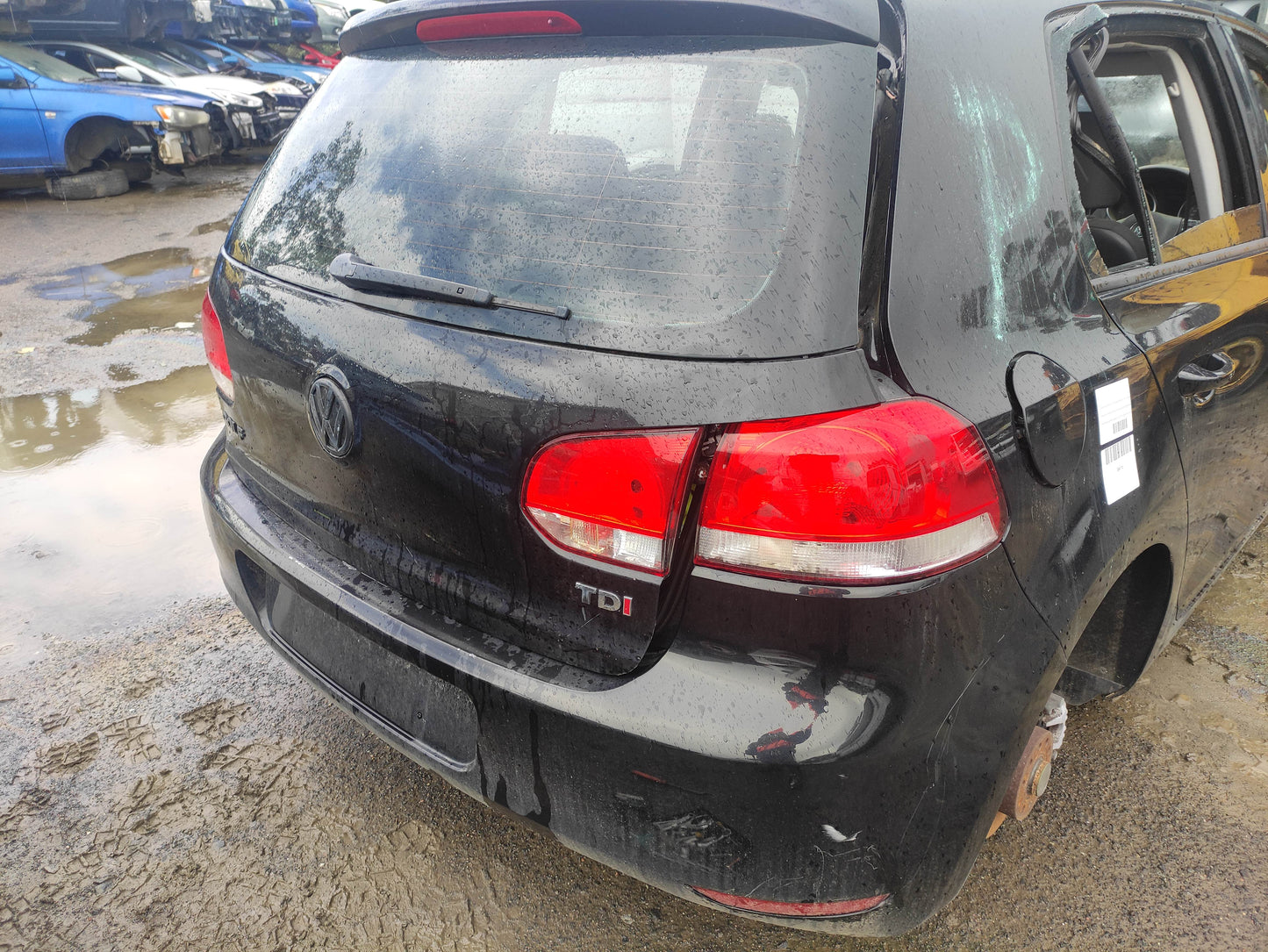 #175 VOLKSWAGEN GOLF 2011 FOR PARTS