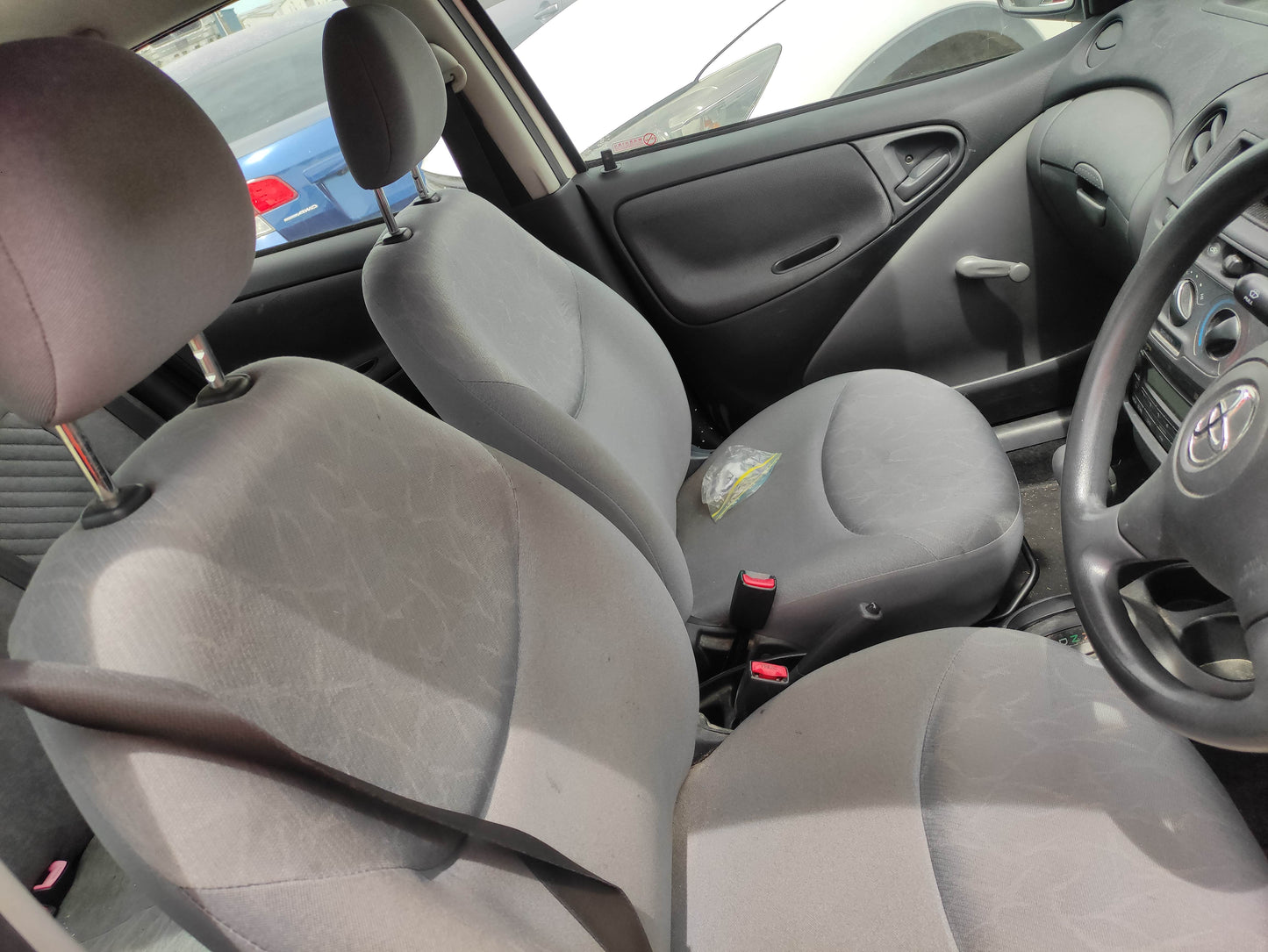#517 TOYOTA ECHO  FITS 1999 TO 2005 FOR PARTS
