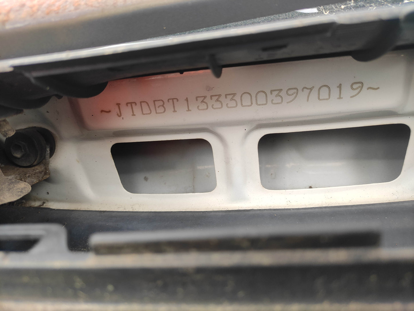 #517 TOYOTA ECHO  FITS 1999 TO 2005 FOR PARTS