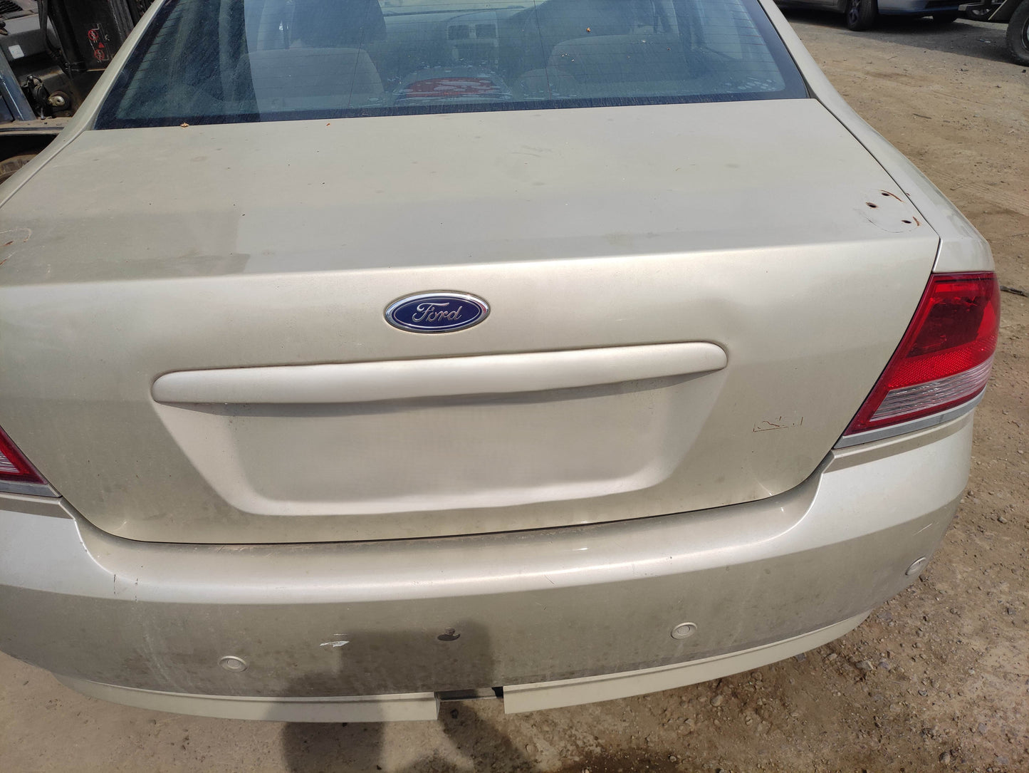 #565 FORD FALCON BF 2007 FOR PARTS