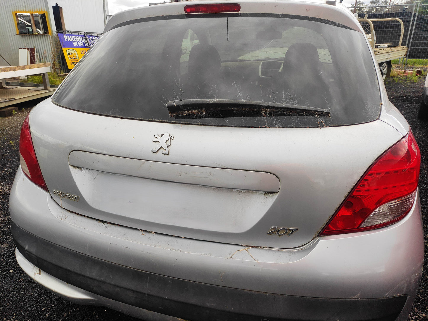 #515 PEUGEOT 207 2009 FOR PARTS