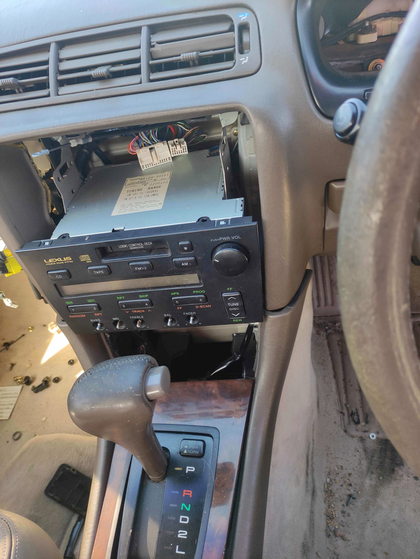 #138 LEXUS ES 1993 FOR PARTS