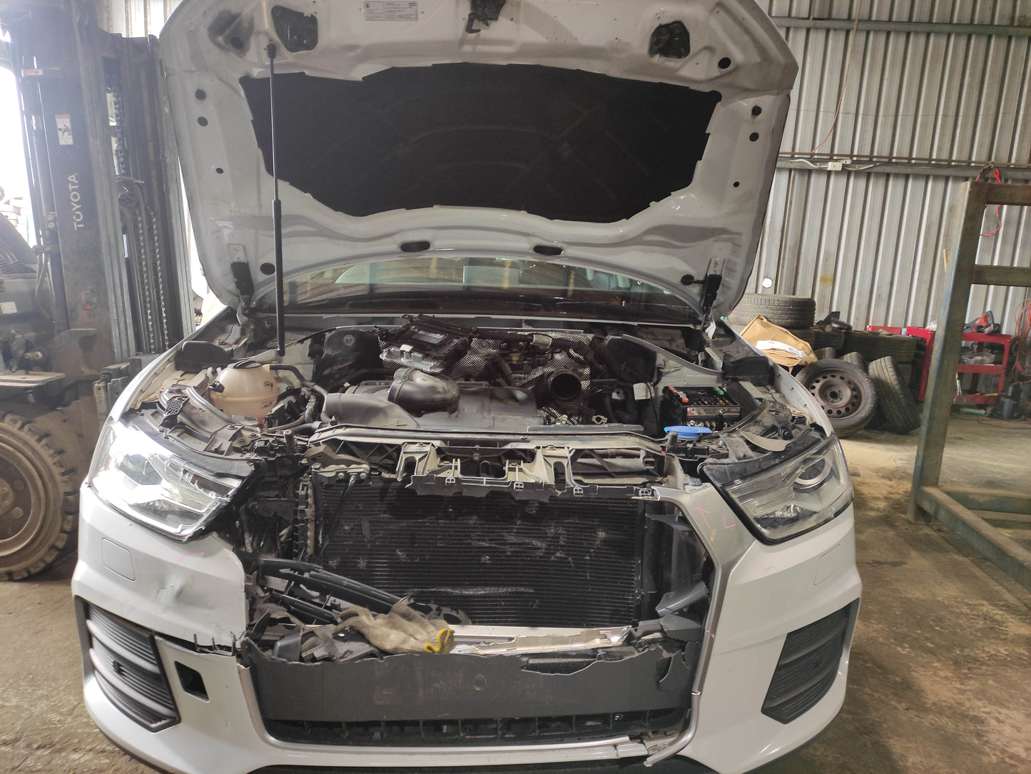 #685 AUDI Q3 2016 FOR PARTS