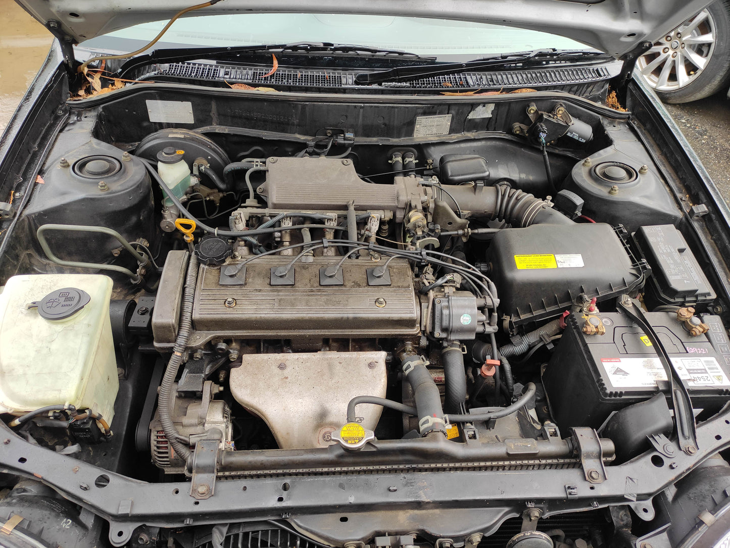 #643 TOYOTA COROLLA AE FITS 1998 TO 2001 FOR PARTS