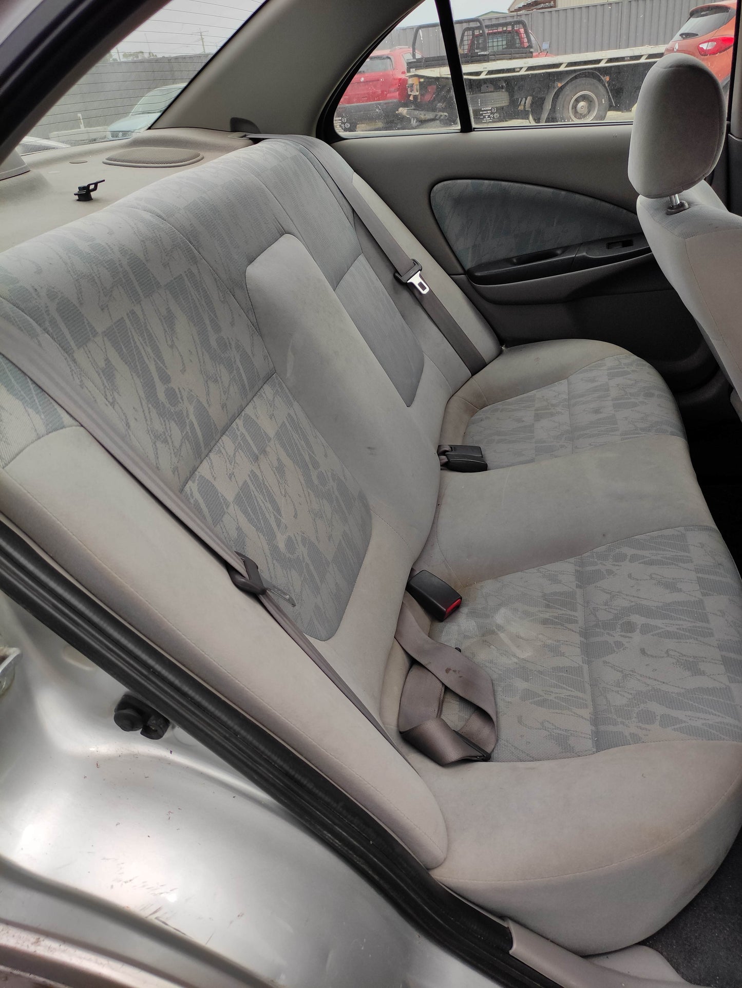 #593 NISSAN PULSAR N16 2003 FOR PARTS