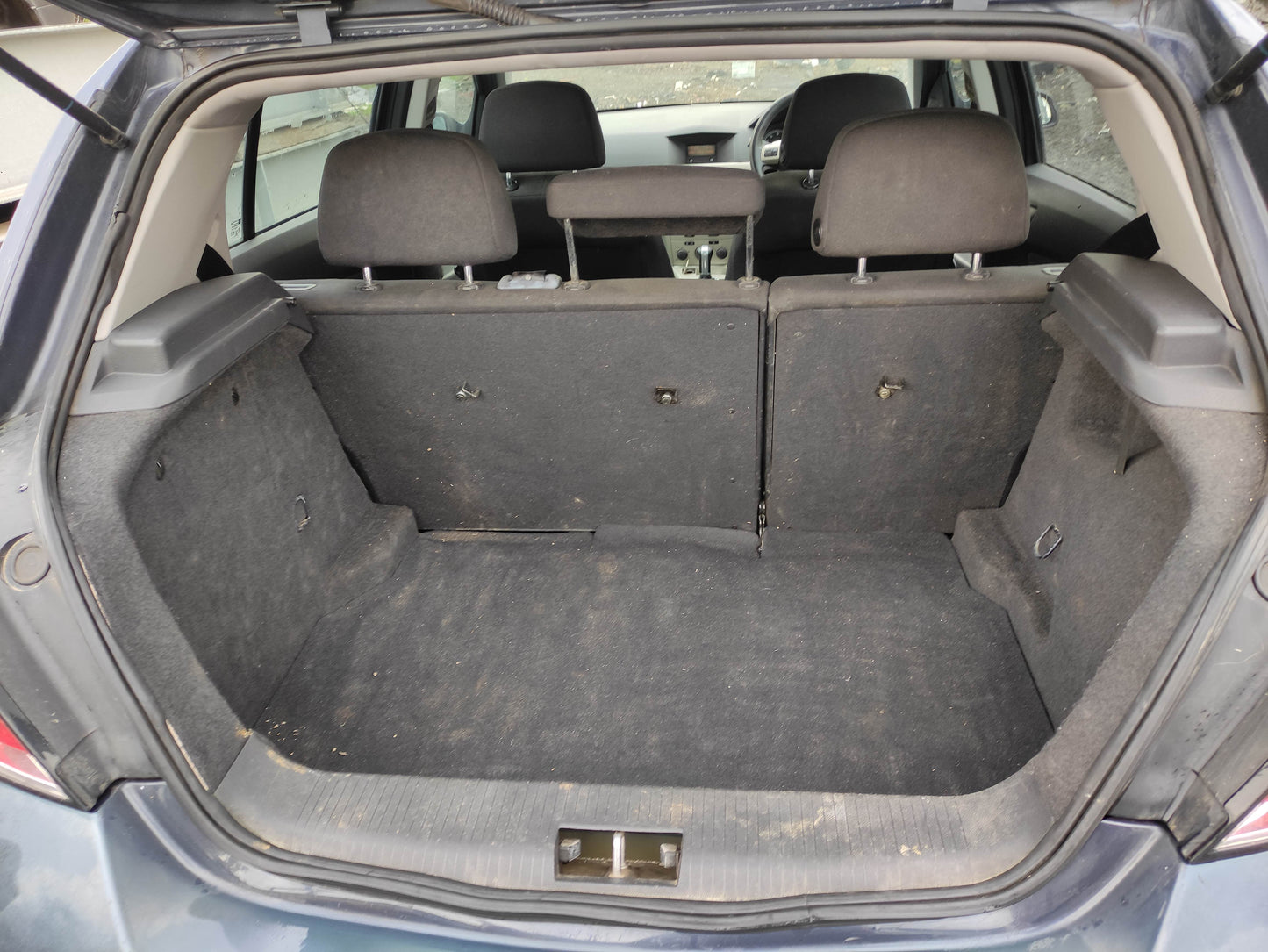 #658 HOLDEN ASTRA AH 2007 FOR PARTS