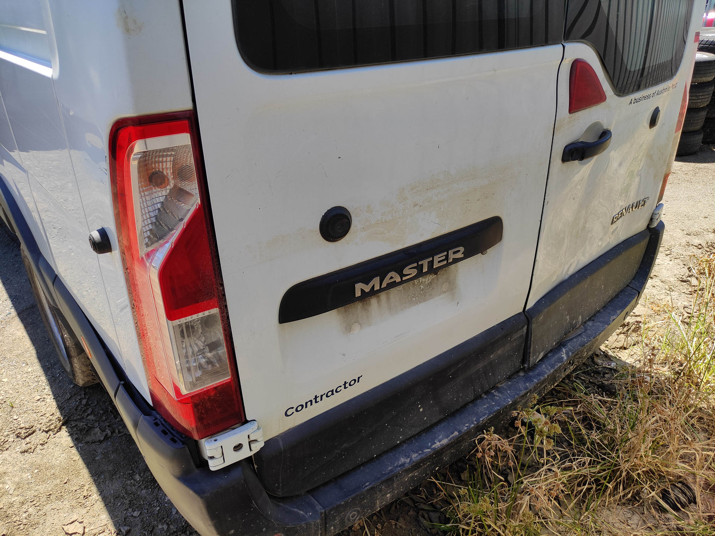 #582 RENAULT MASTER FITS 2013 TO 2016 FOR PARTS