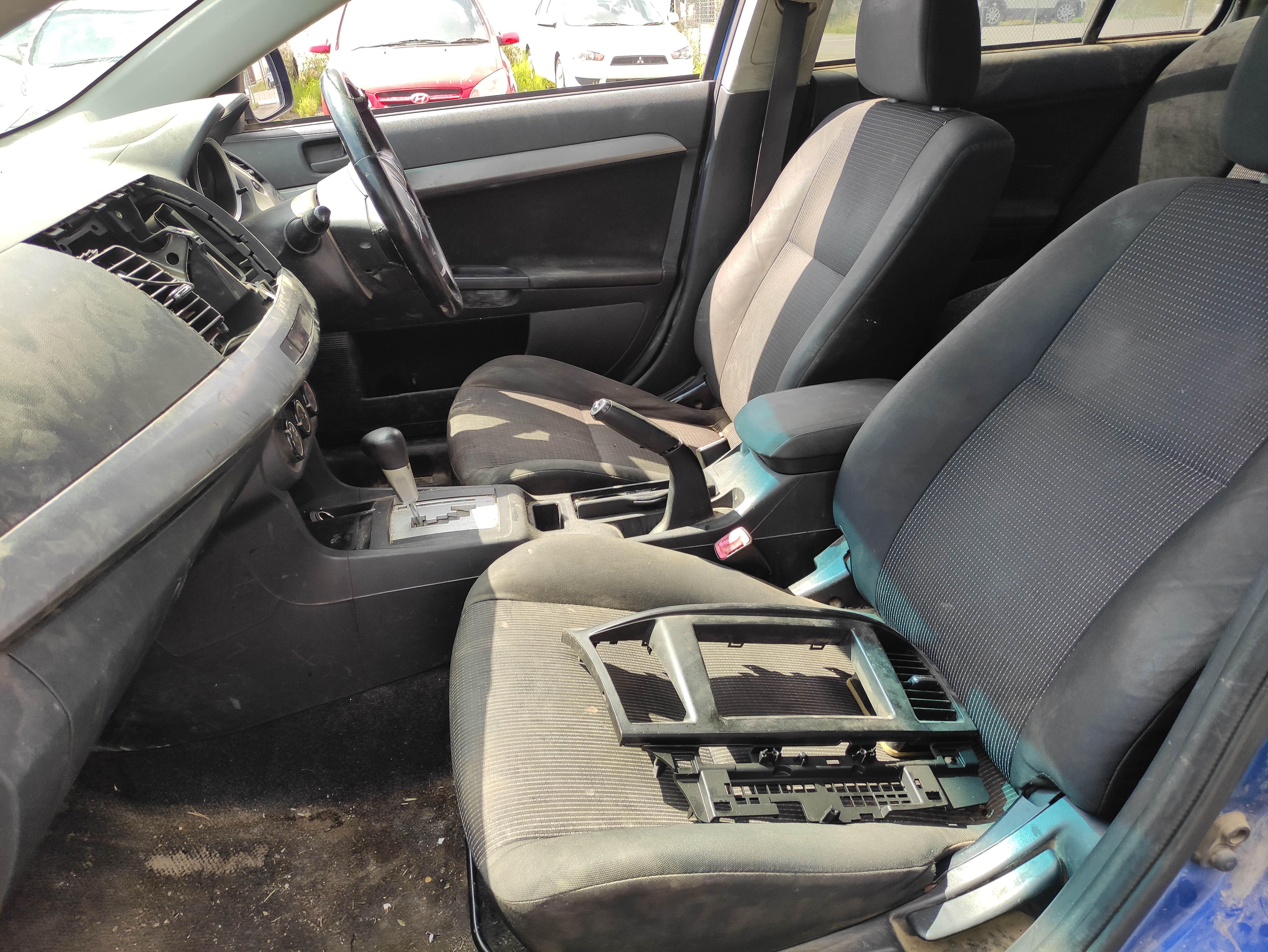 #616 MITSUBISHI LANCER CJ 2010 FOR PARTS