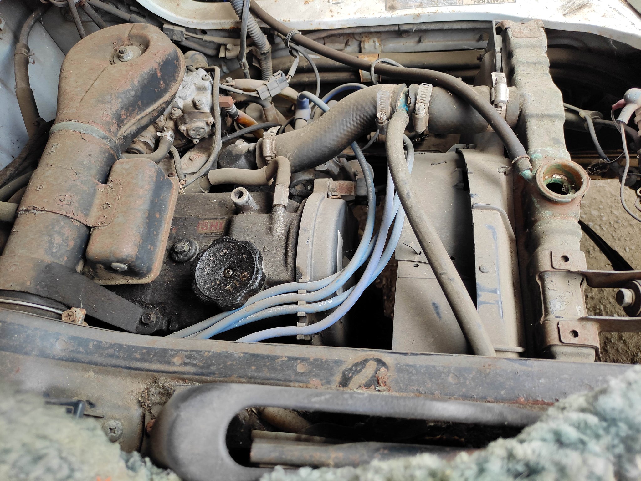 #567 MITSUBISHI EXPRESS 1991 FOR PARTS