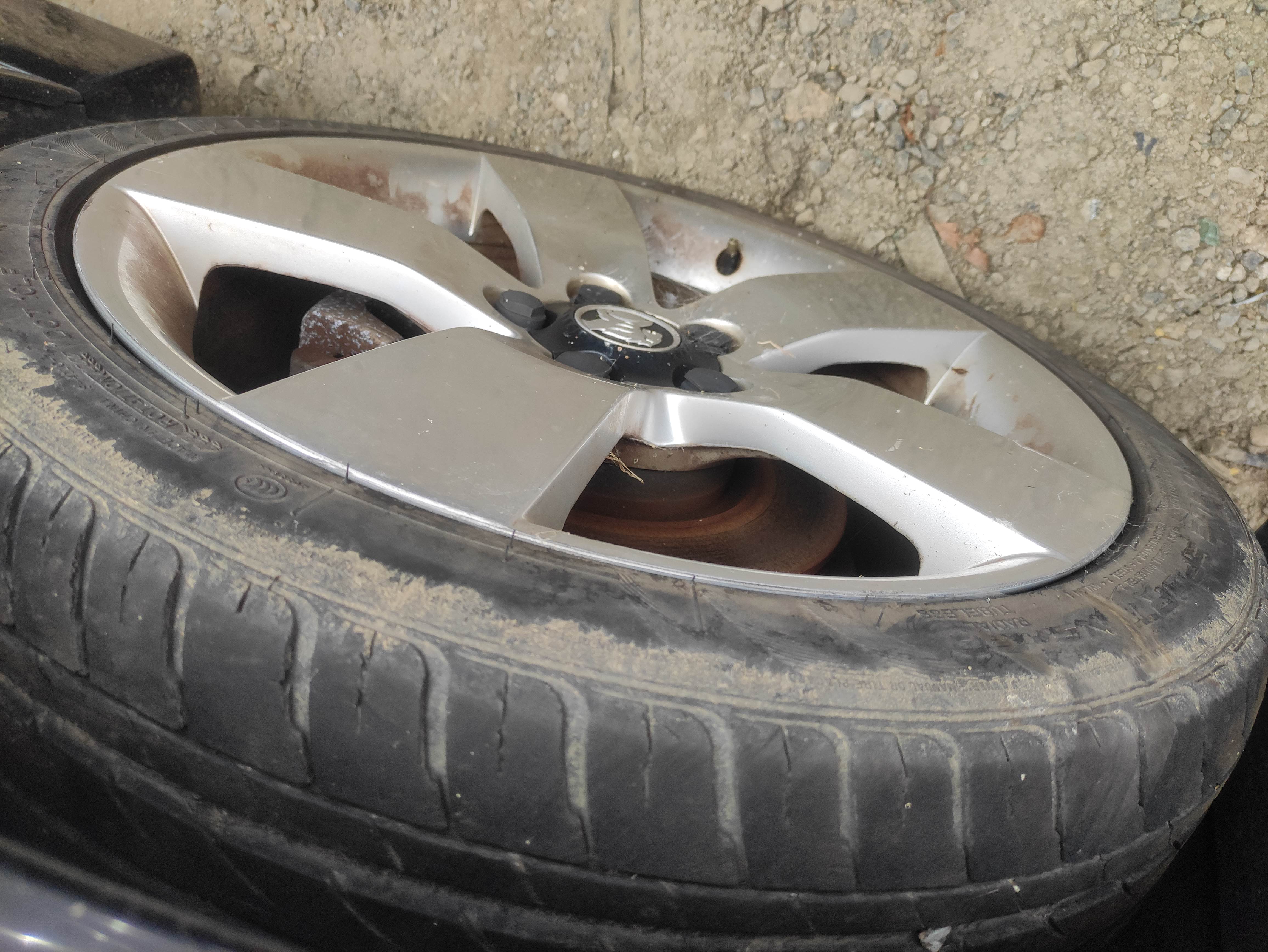 #551 HOLDEN COMMODORE VE 2010 FOR PARTS