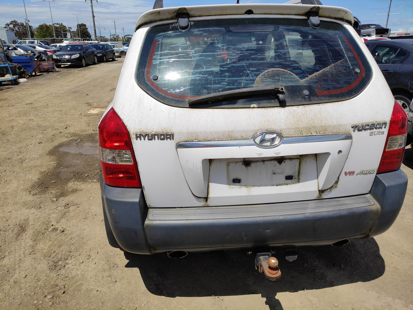 #494 HYUNDAI TUCSON JM 2005 FOR PARTS