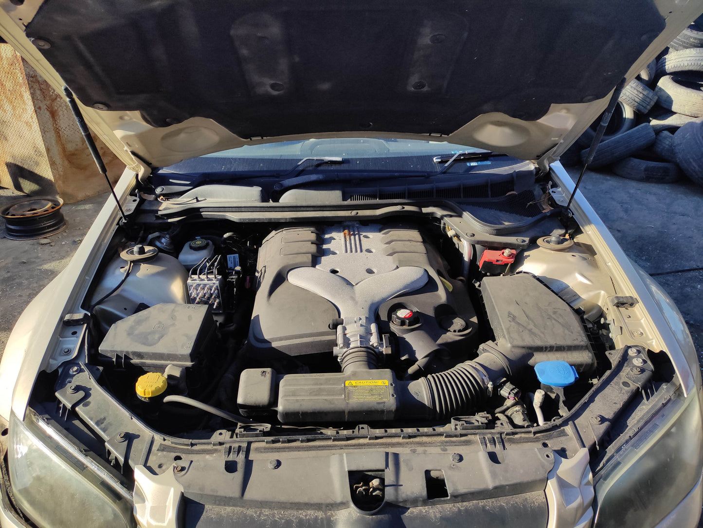 WRECKING HOLDEN COMMODORE VE (2008) FOR QUALITY PARTS SHIPPING AUSTRALIA WIDE