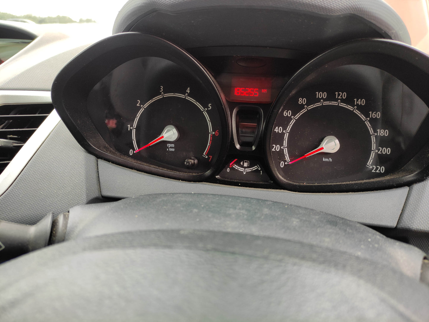 #454 FORD FIESTA WT FITS 2010 TO 2012 FOR PARTS