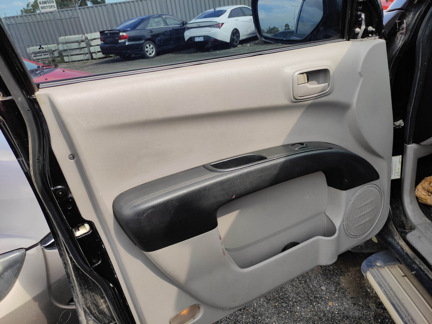 #630 MITSUBISHI TRITON FITS 2009 TO 2015 FOR PARTS