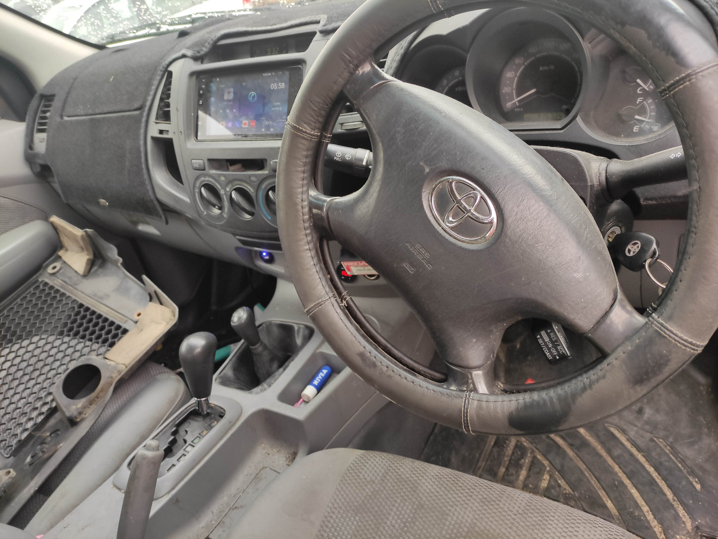 #416 TOYOTA HILUX 2008 FOR PARTS