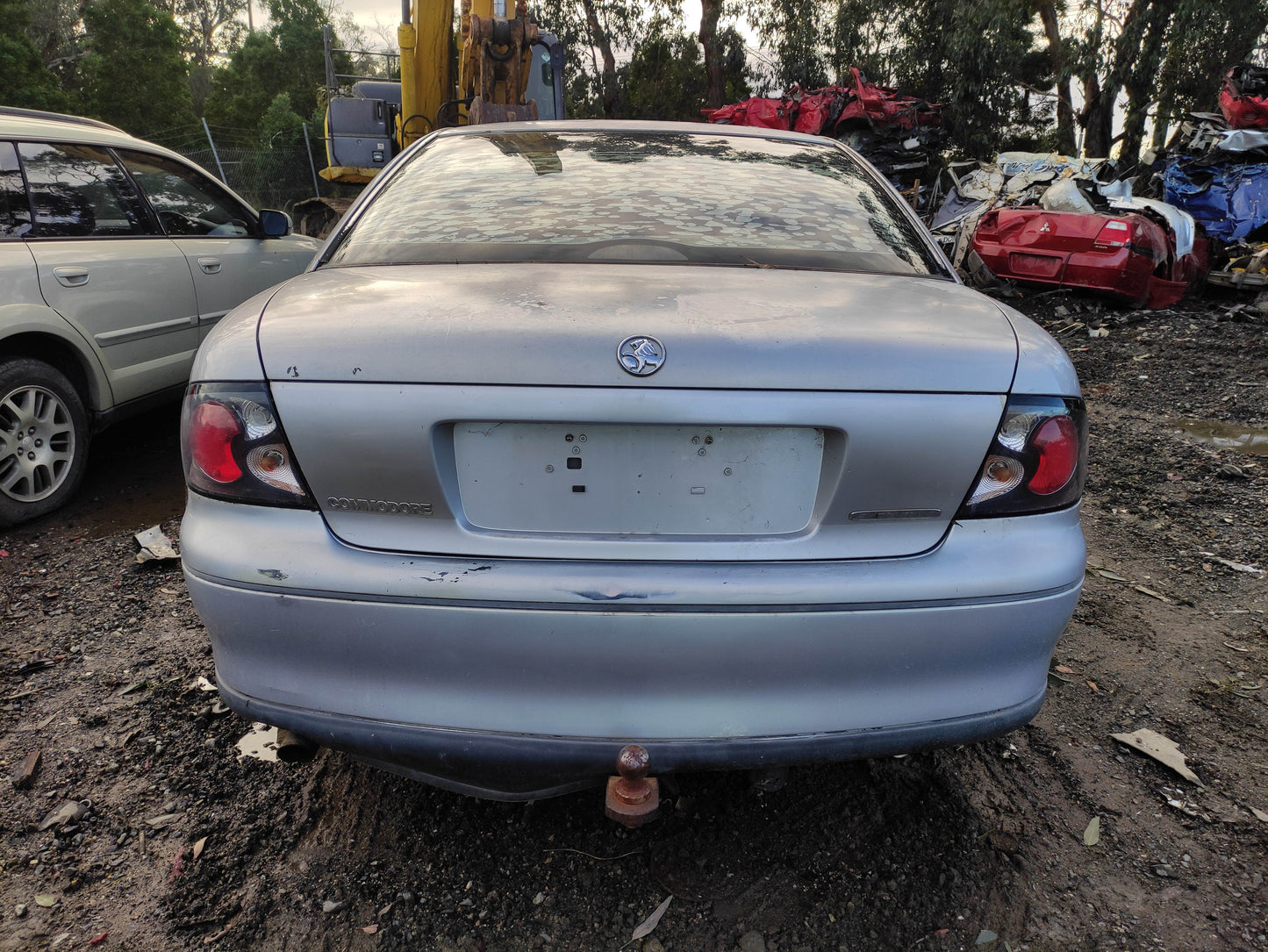 #689 HOLDEN COMMODORE 1997 FOR PARTS