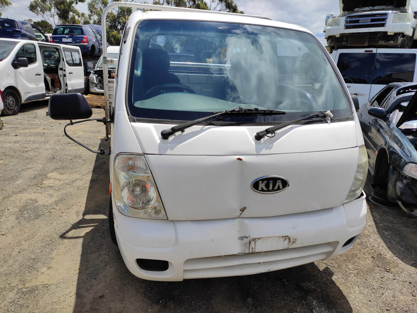 #493 KIA K2700 2005 FOR PARTS