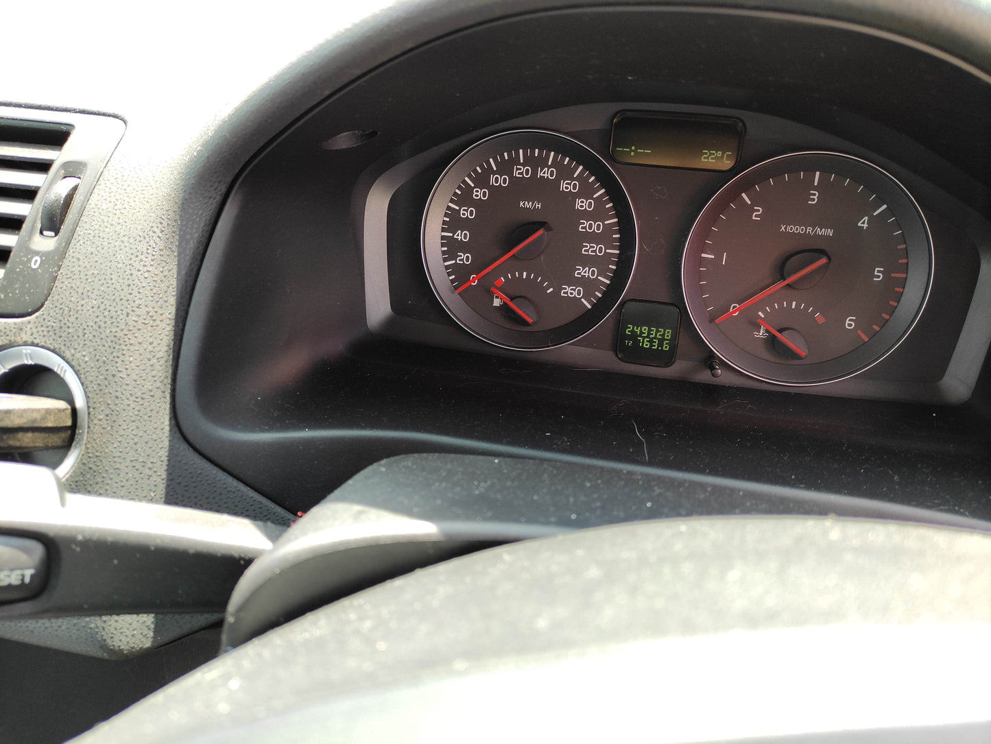 #495 VOLVO S40 2010 FOR PARTS