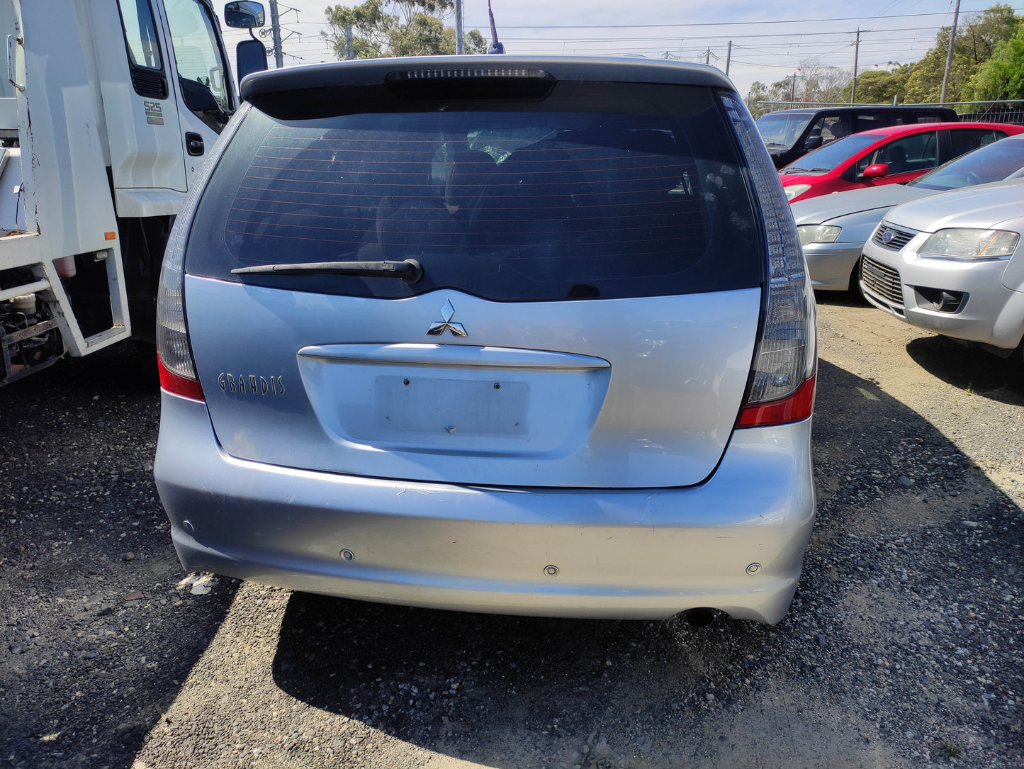 #486 MITSUBISHI GRANDIS 2004 FOR PARTS