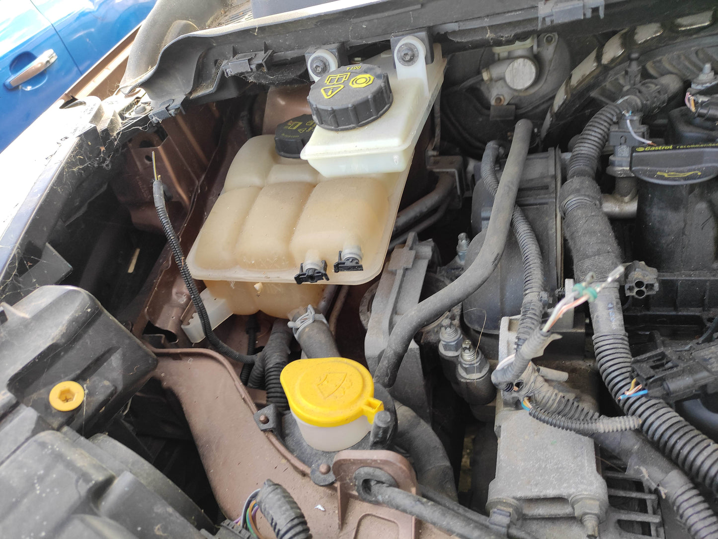 #467 FORD KUGA TF 2013 FOR PARTS