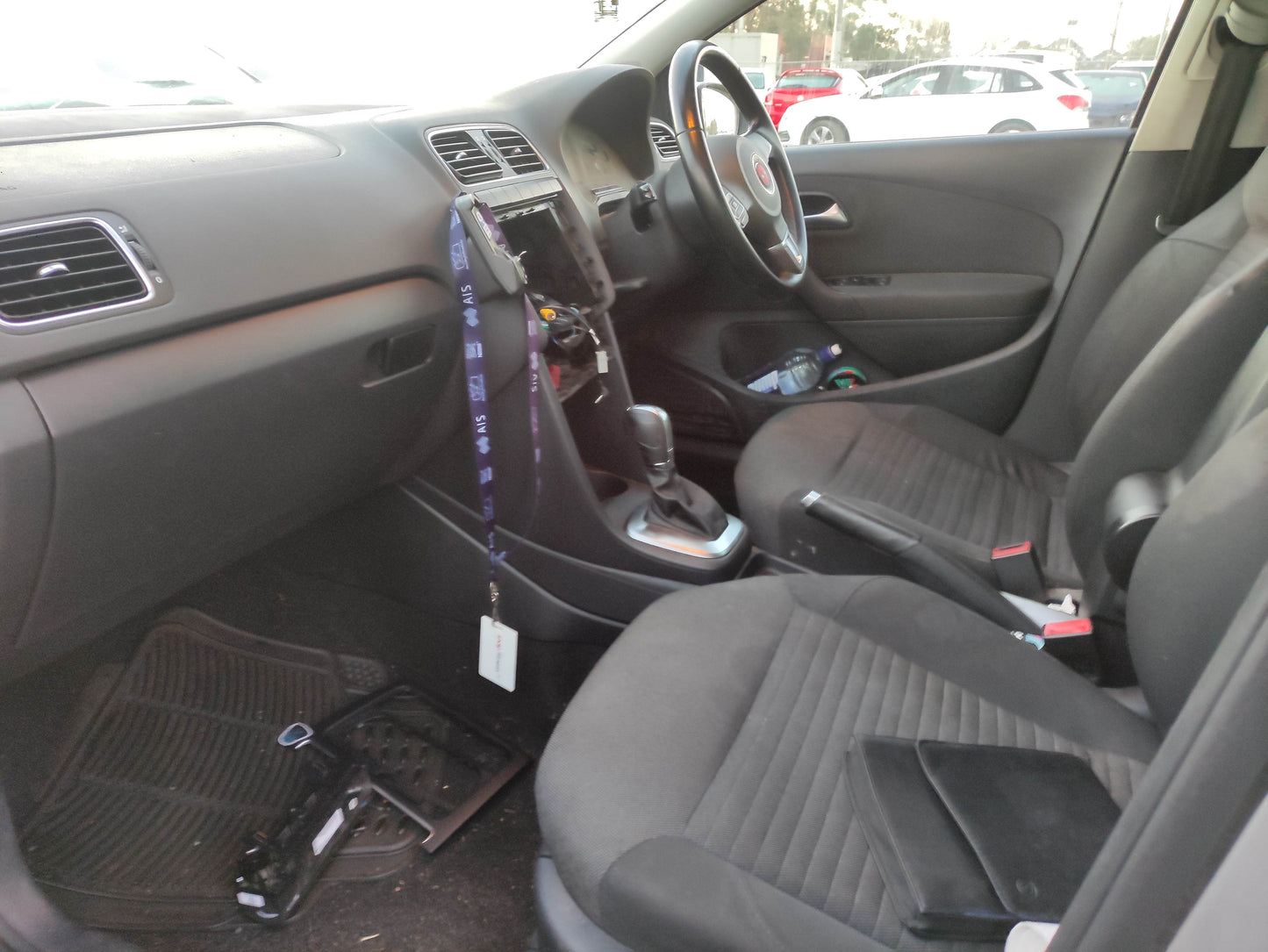 #713 VOLKSWAGEN POLO 2012 FOR PARTS