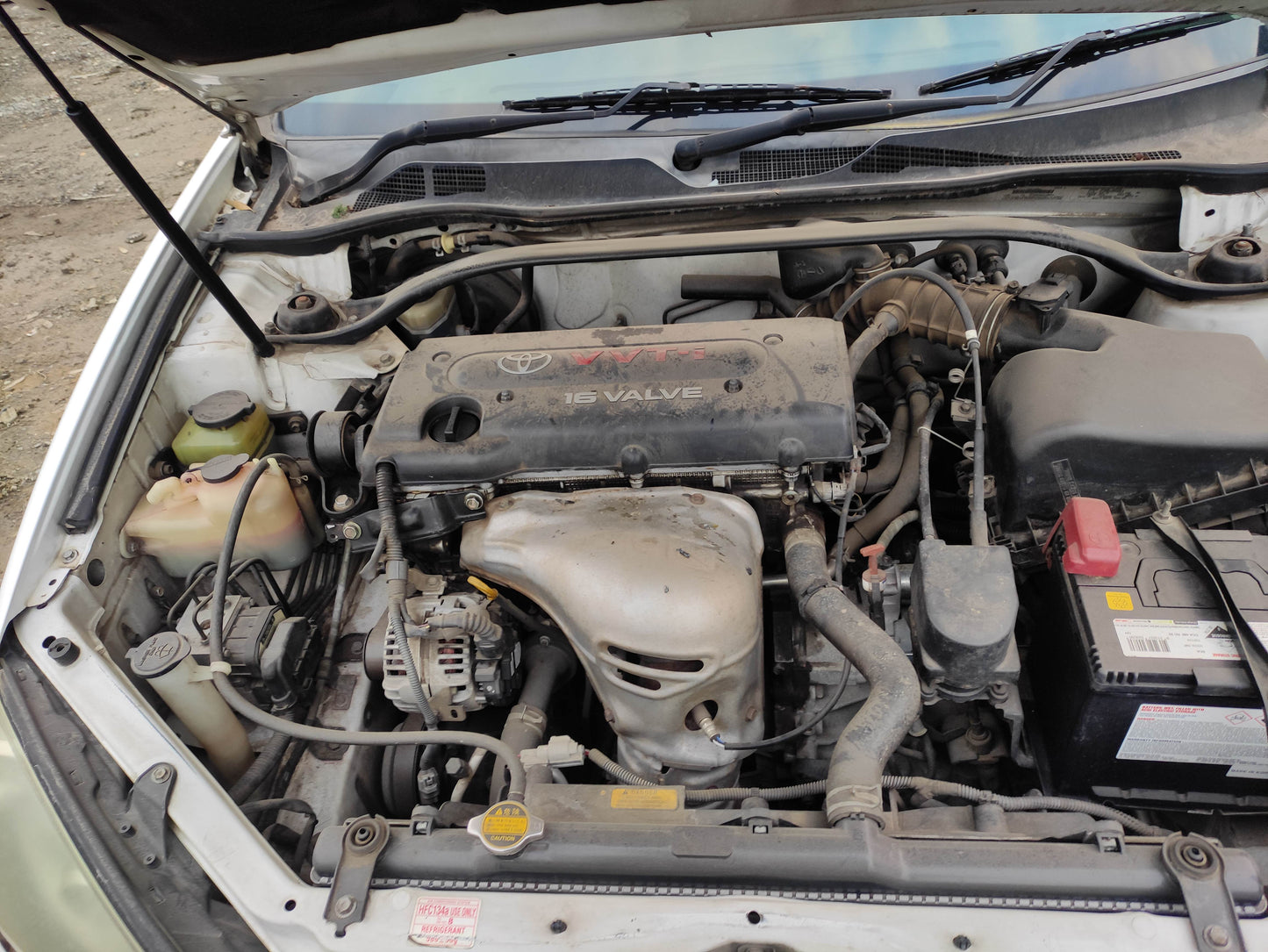 #708 TOYOTA CAMRY 2004 FOR PARTS