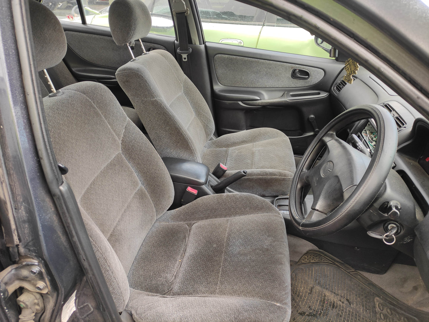 #694 MAZDA 626 1999 FOR PARTS