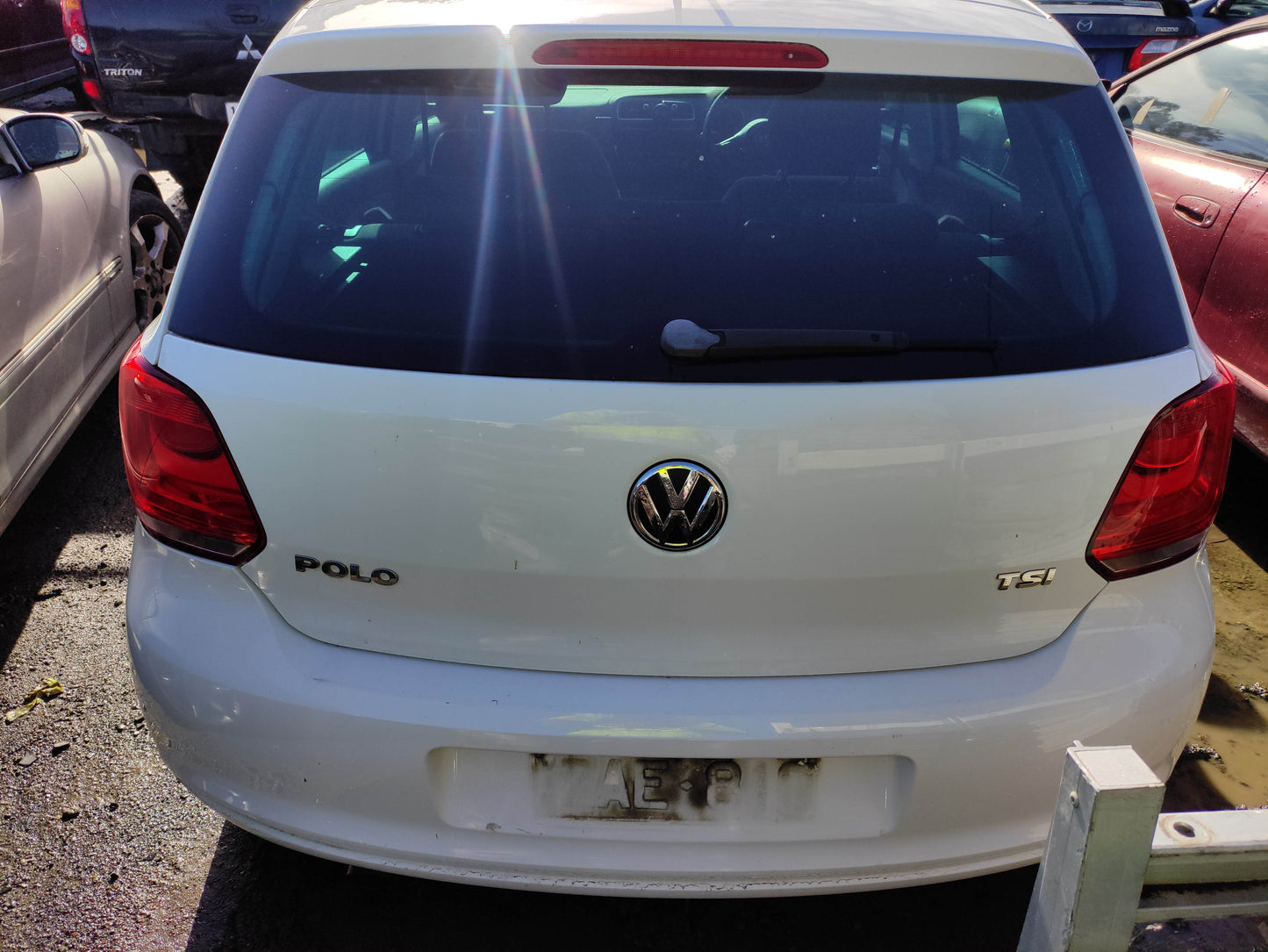 #692 VOLKSWAGEN POLO 2012 FOR PARTS