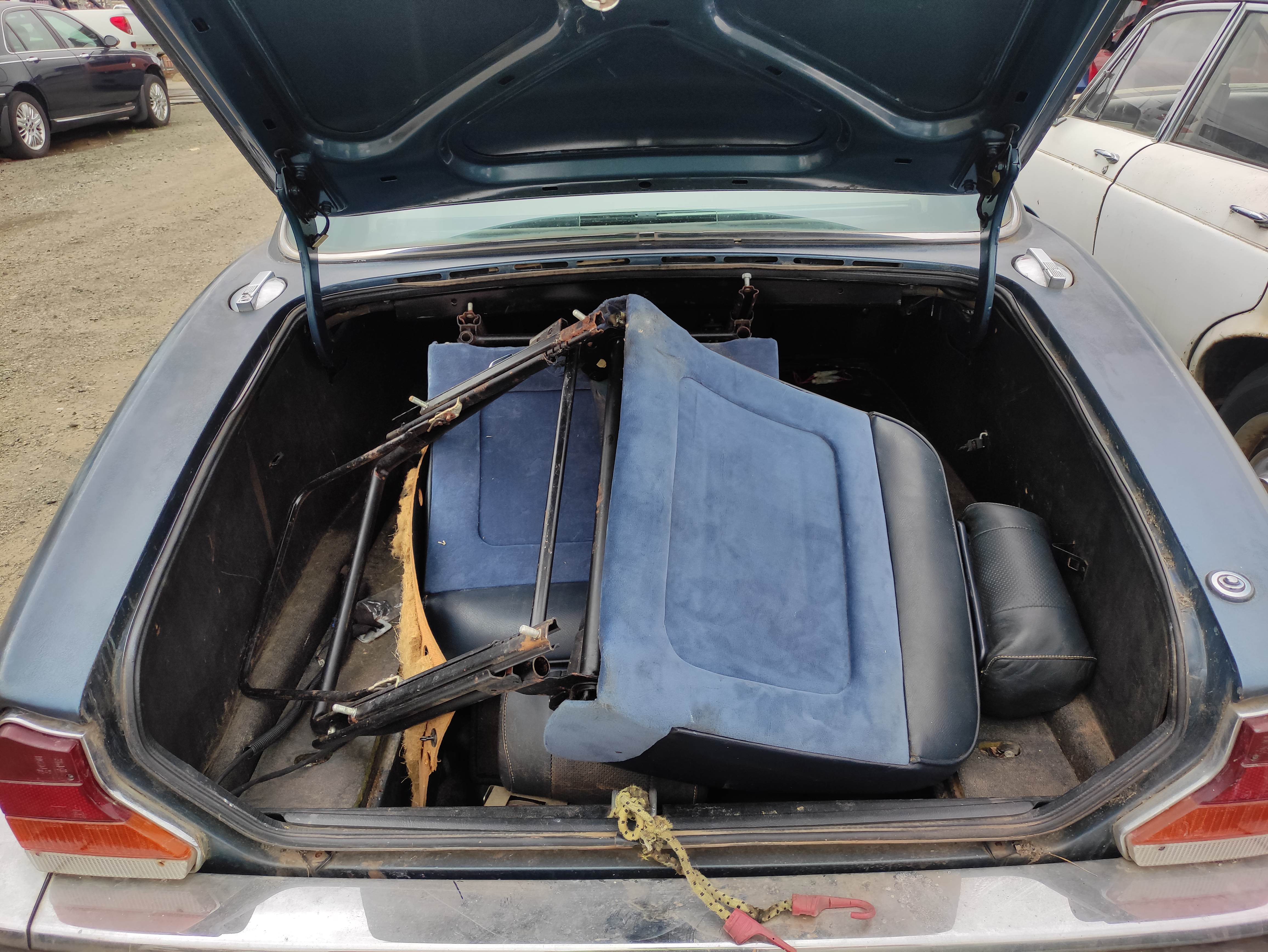 #612 JAGUAR XJ6 1985 FOR PARTS