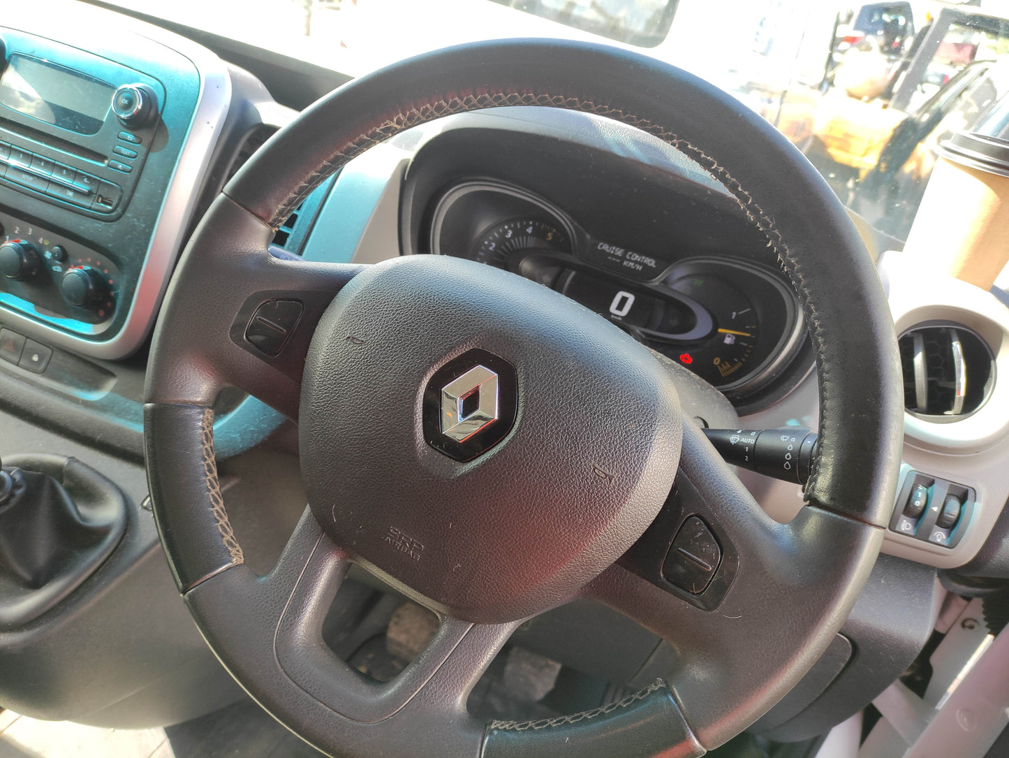 #466 RENAULT TRAFIC 2016 FOR PARTS