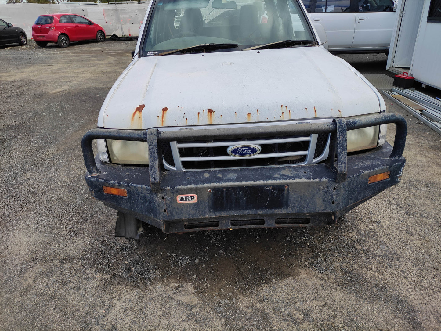 #470 FORD COURIER PG 2004 FOR PARTS