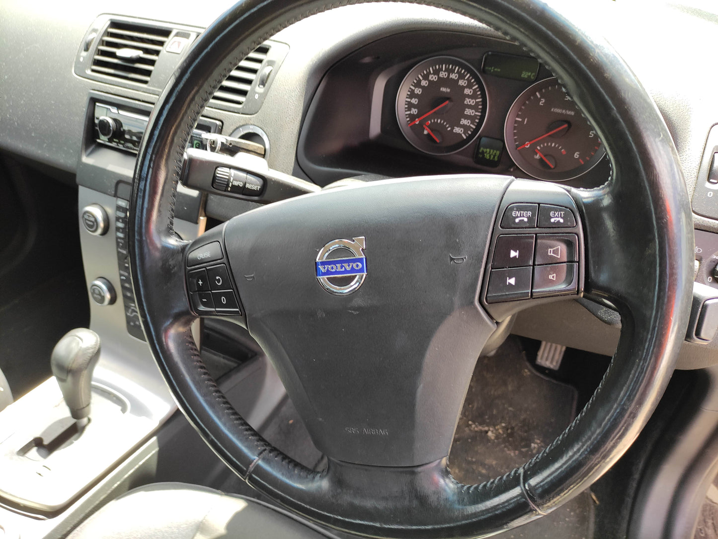 #495 VOLVO S40 2010 FOR PARTS