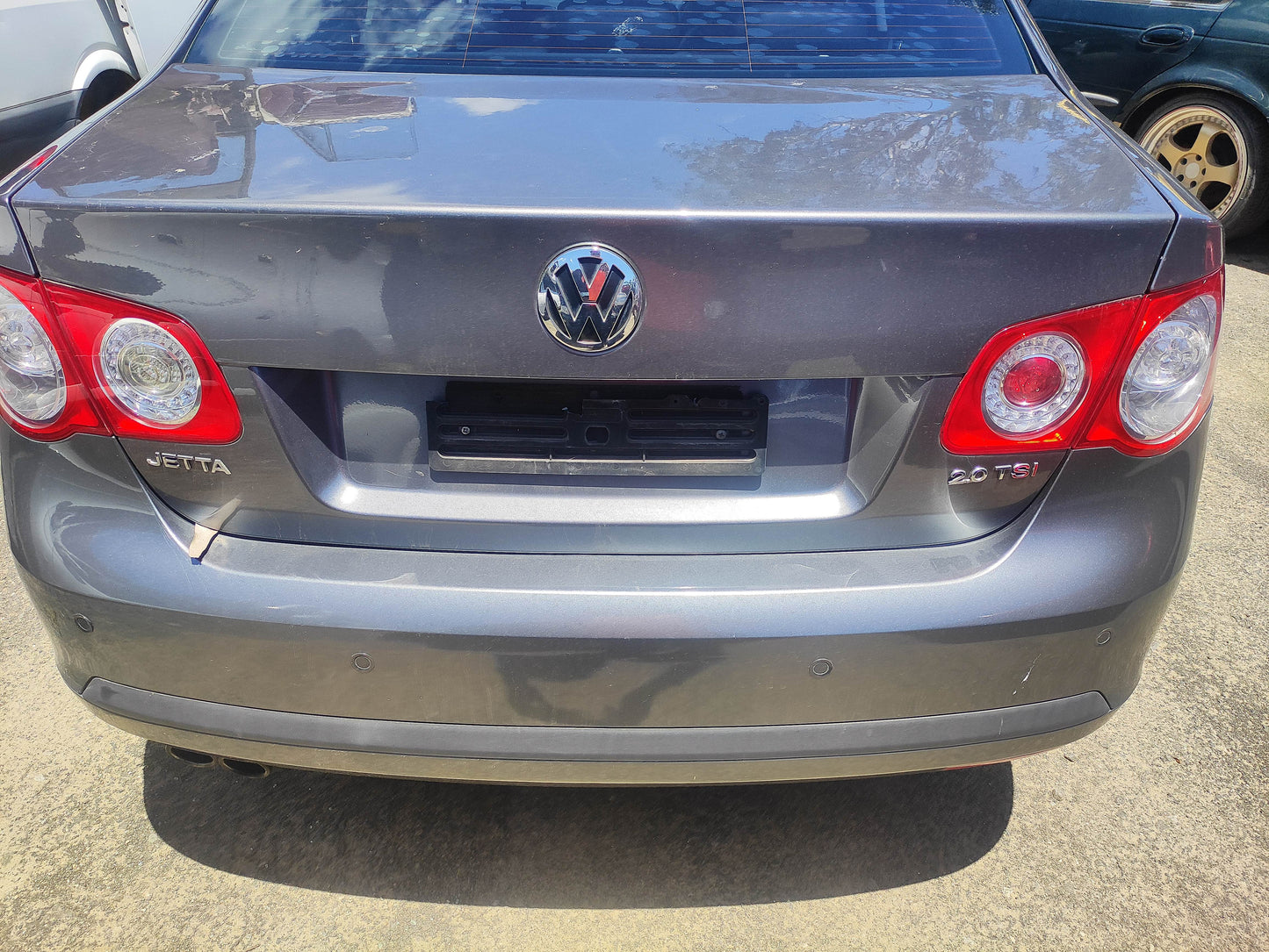 #520 VOLKSWAGEN JETTA FITS 2005 TO 2010 FOR PARTS