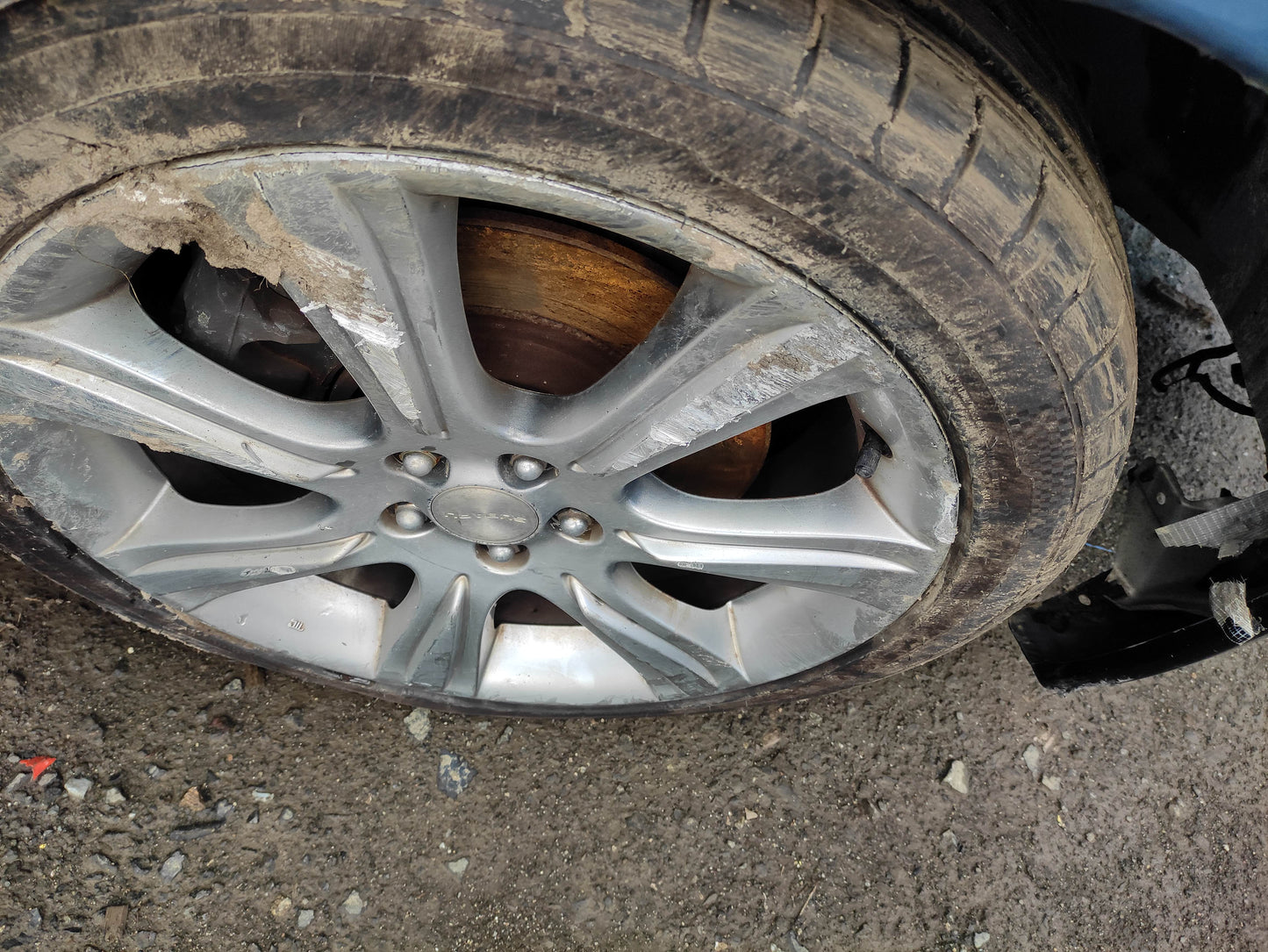 #509 SUBARU LIBERTY 2004 FOR PARTS