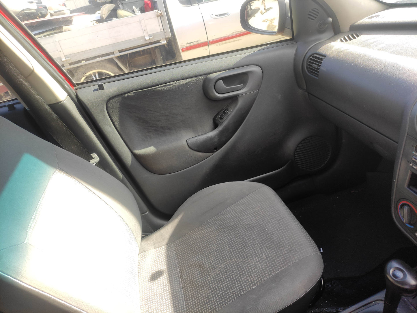 #459 HOLDEN BARINA XC 2004 FOR PARTS