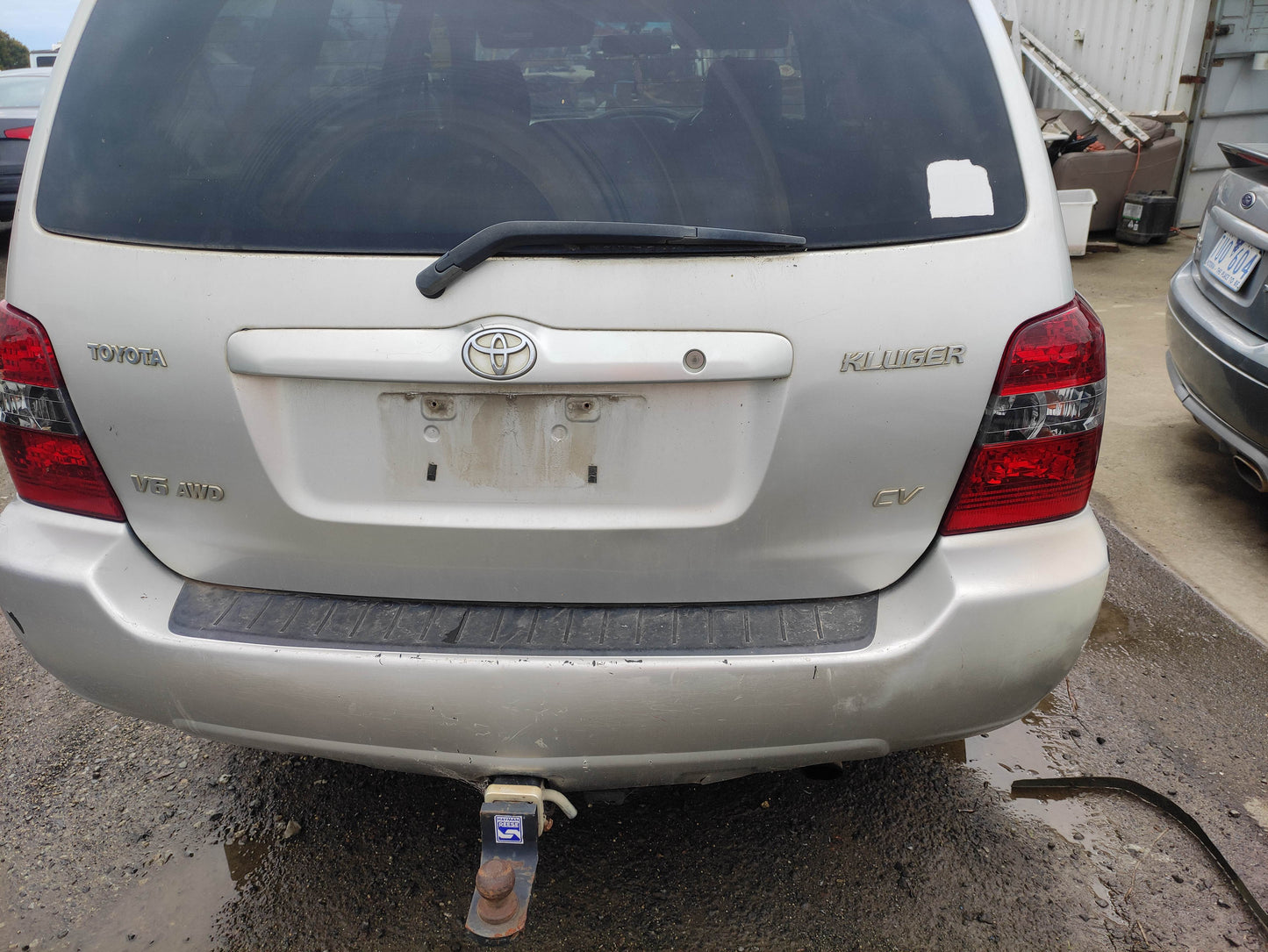 #463 TOYOTA KLUGER 2004 FOR PARTS