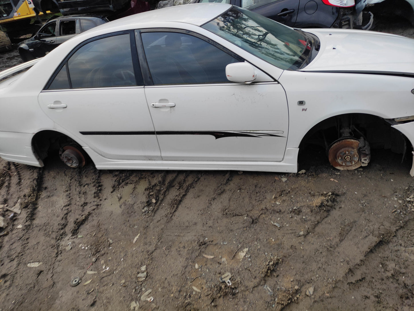 #708 TOYOTA CAMRY 2004 FOR PARTS