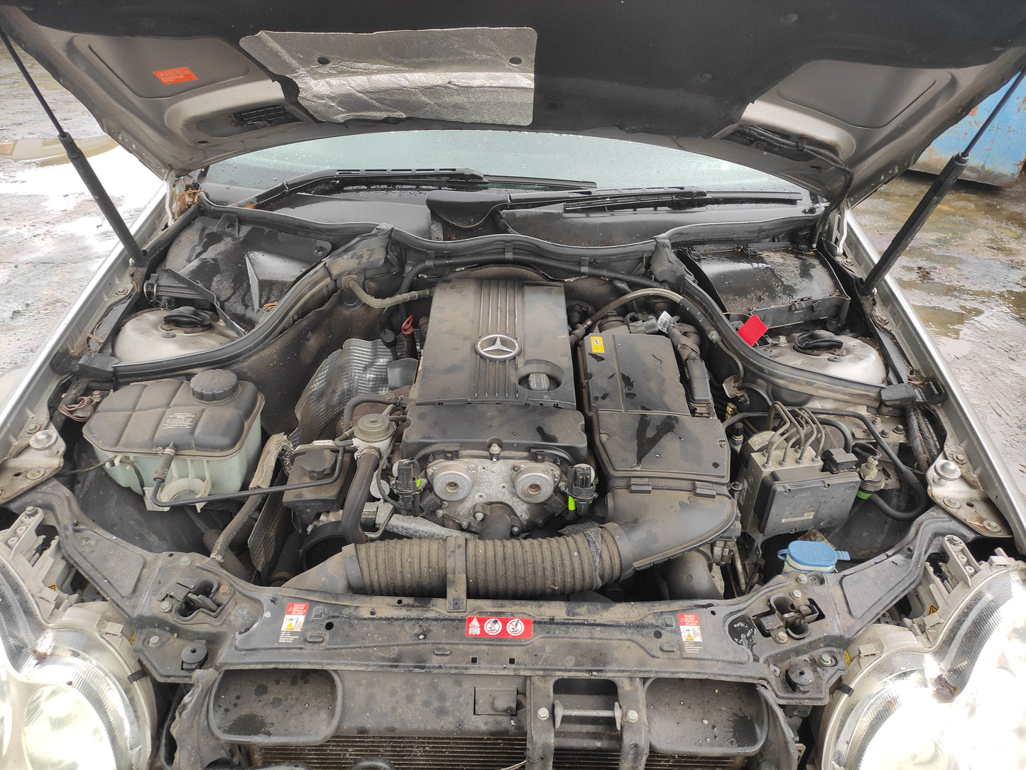MERCEDES BENZ C180 2007 FOR PARTS