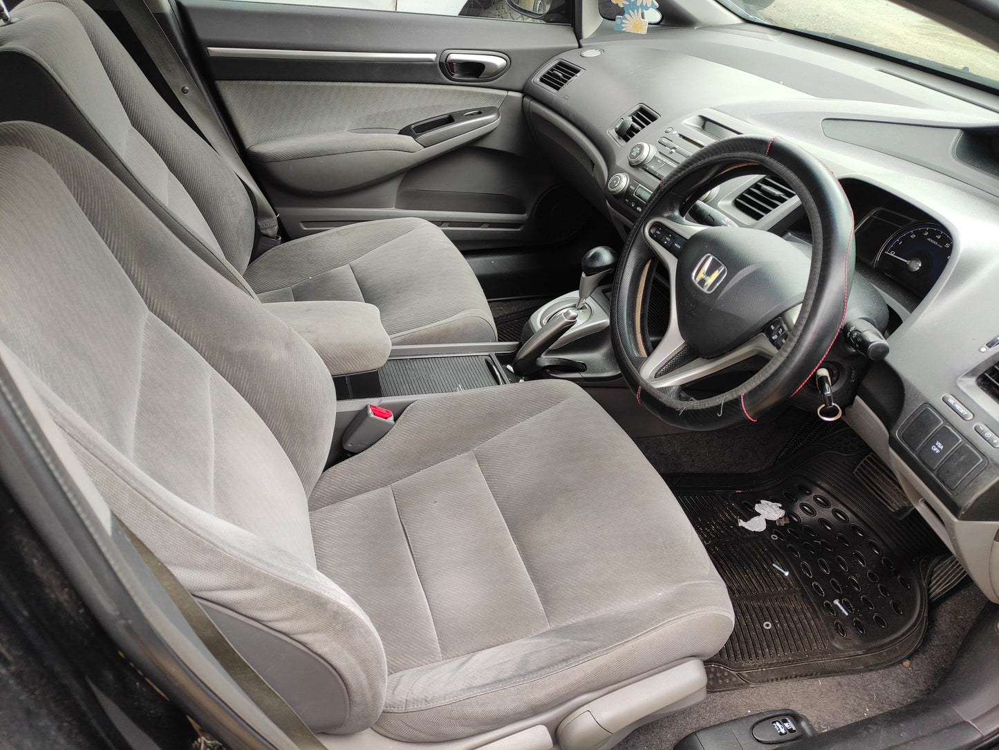 #549 HONDA CIVIC FITS 2005 TO 2012 for parts