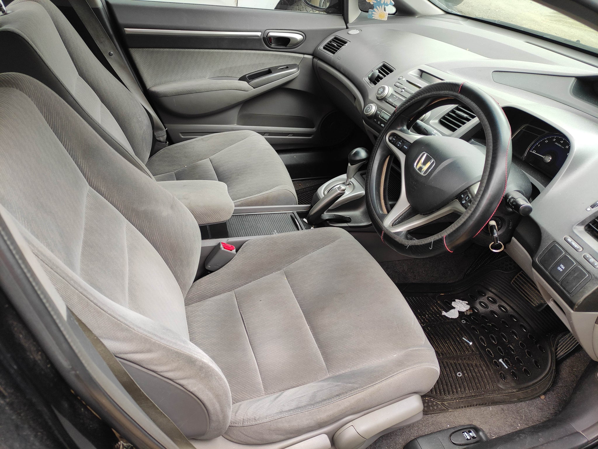 #549 HONDA CIVIC FITS 2005 TO 2012 for parts