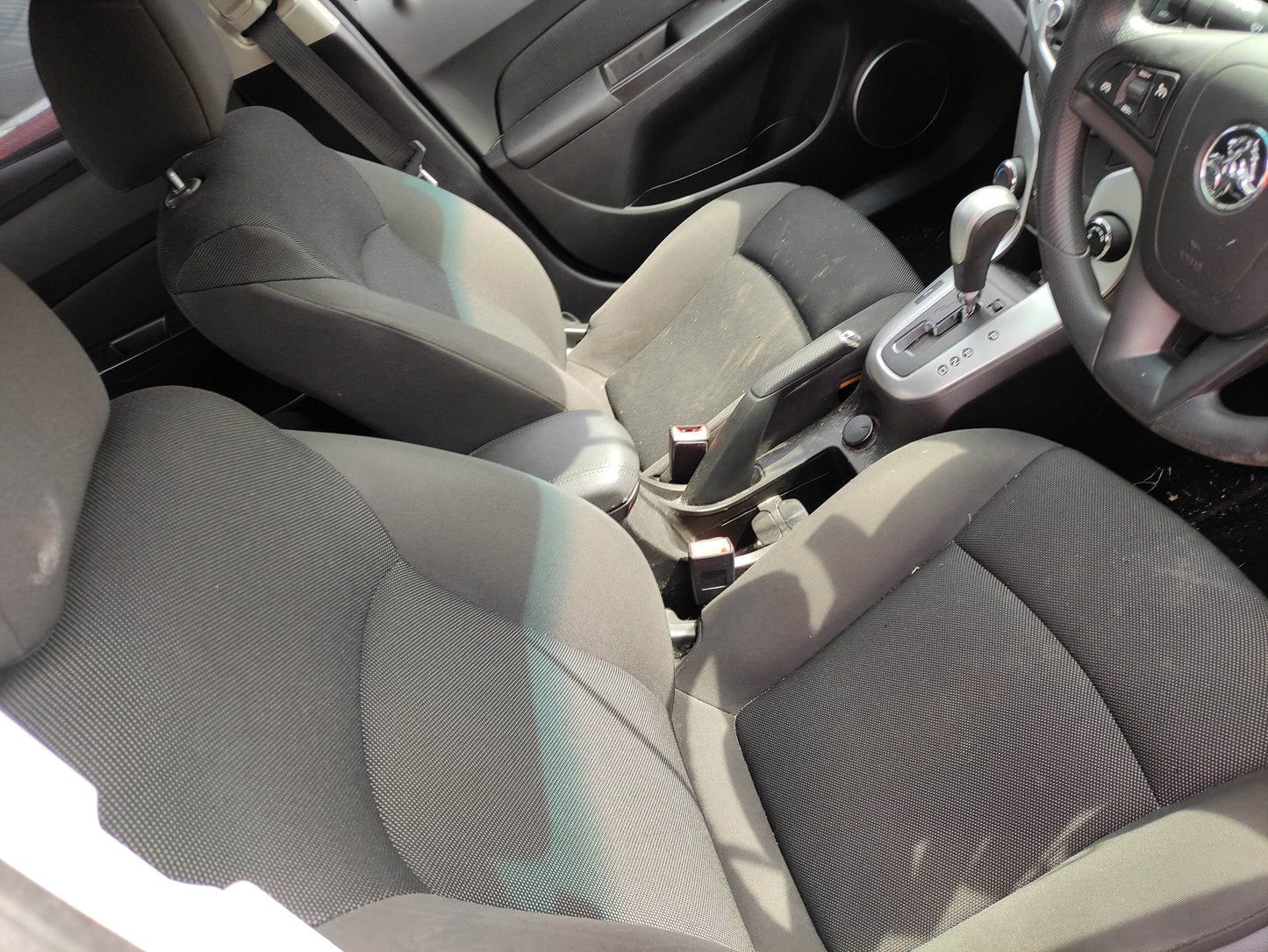 #464 HOLDEN CRUZE JH 2011  FOR PARTS
