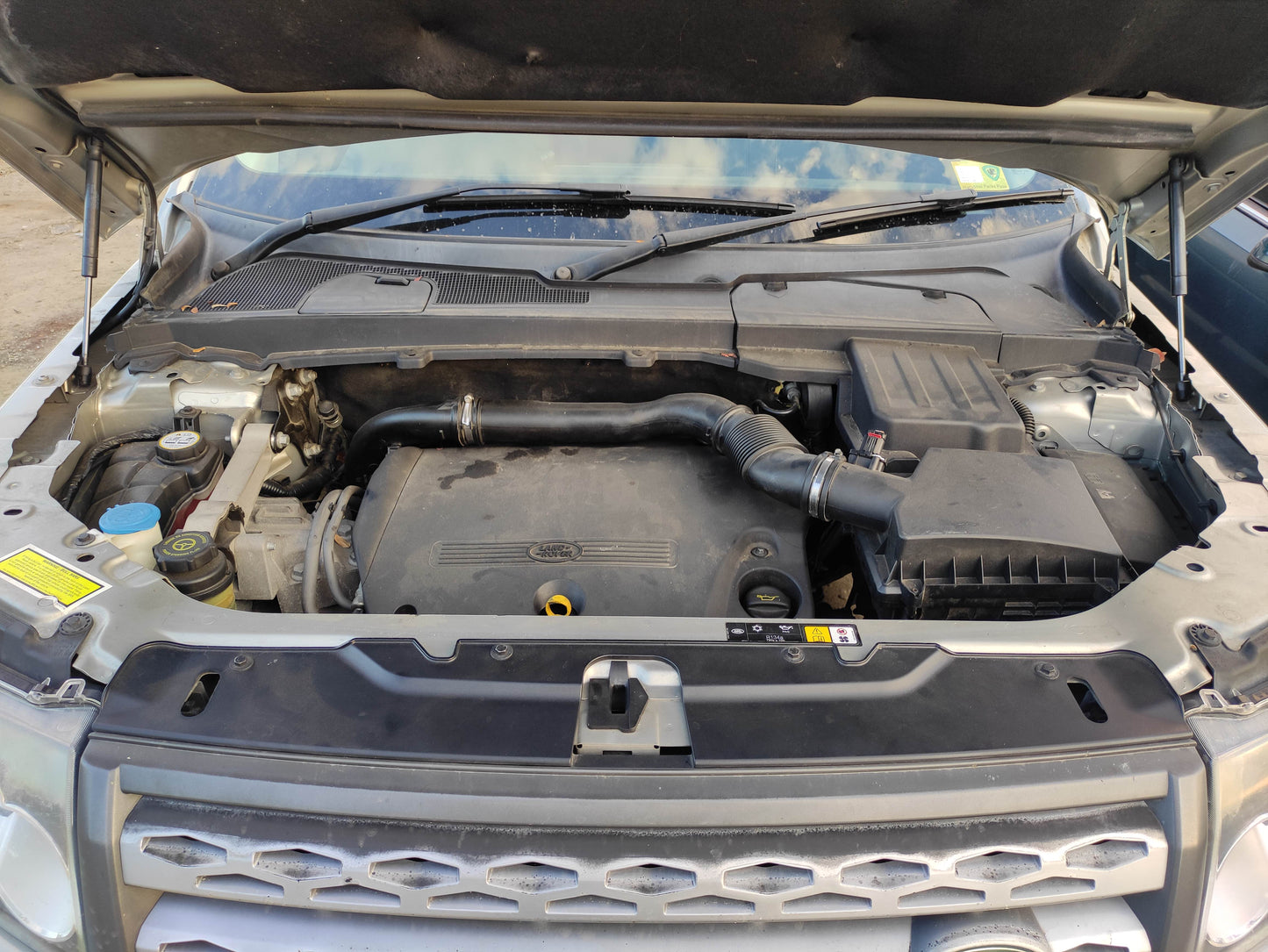 WRECKING LAND ROVER FREELANDER 2012 FOR QUALITY PARTS SHIPPING AUSTRALIA WIDE