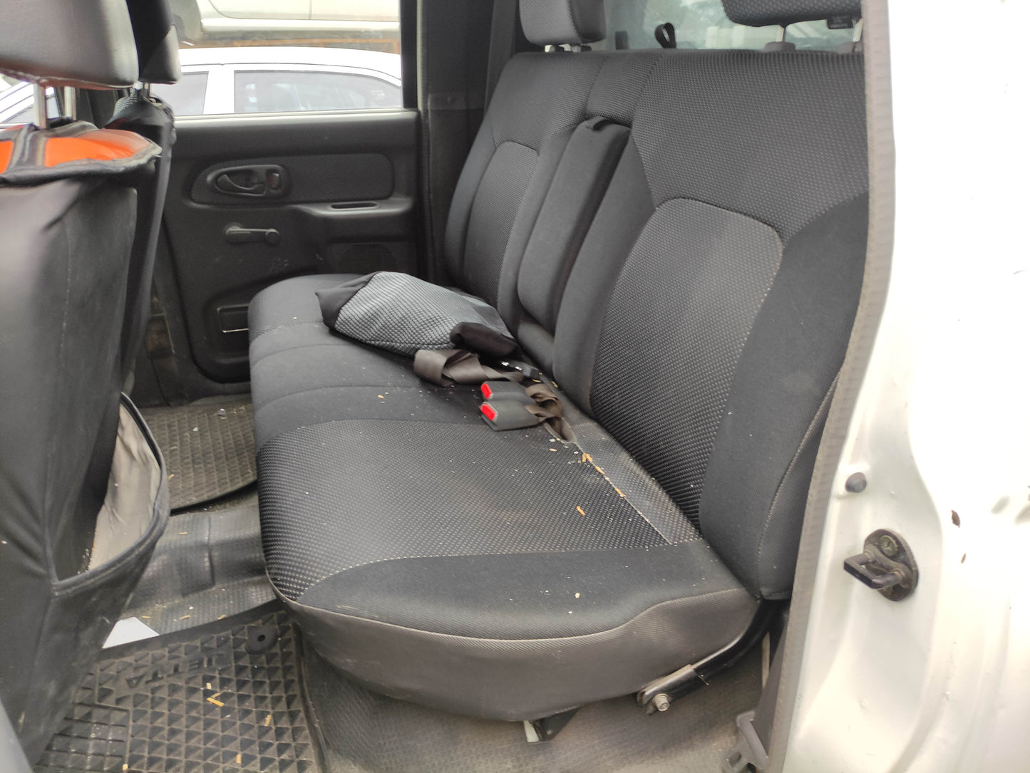 #628 MITSUBISHI TRITON FITS 1996 TO 2003 FOR PARTS