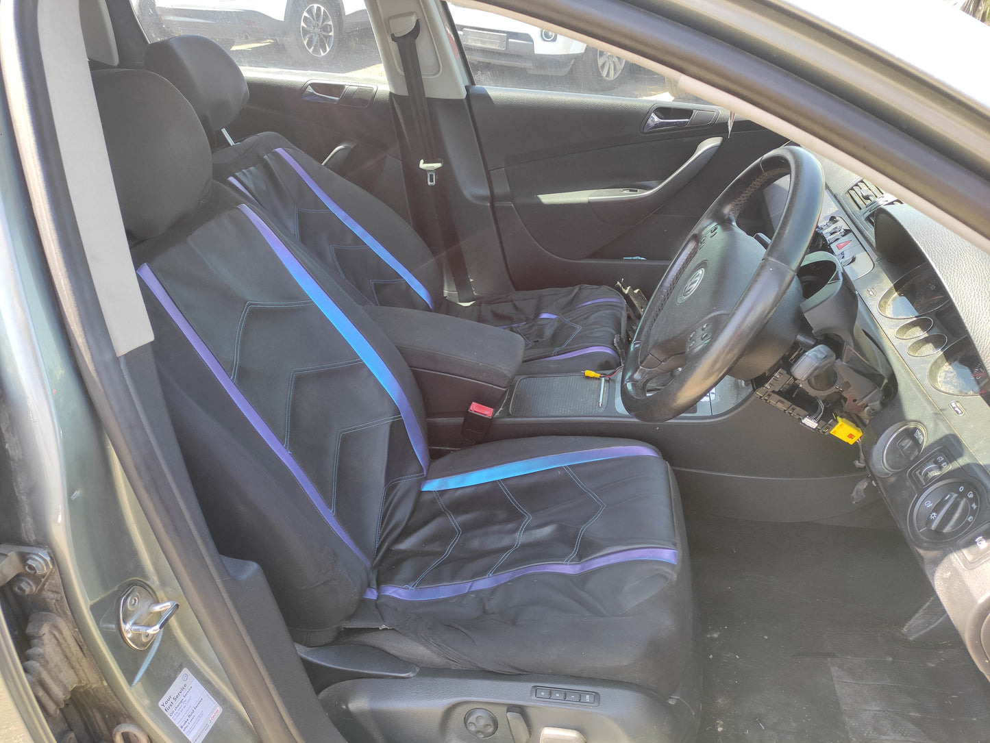 #615 VOLKSWAGEN PASSAT 2006 FOR PARTS