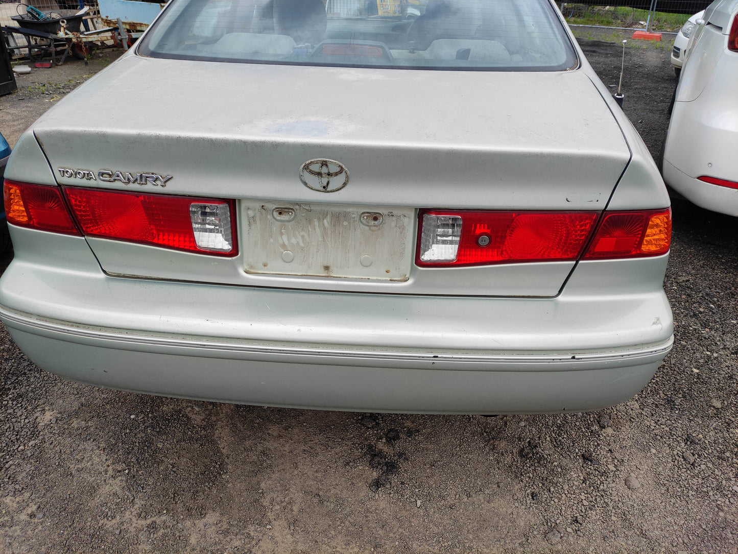 # 476 TOYOTA CAMRY 2001 FOR PARTS