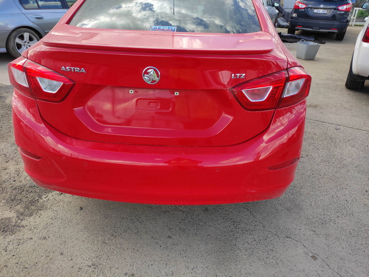 #413 HOLDEN ASTRA BL 2017 2018 FOR PARTS
