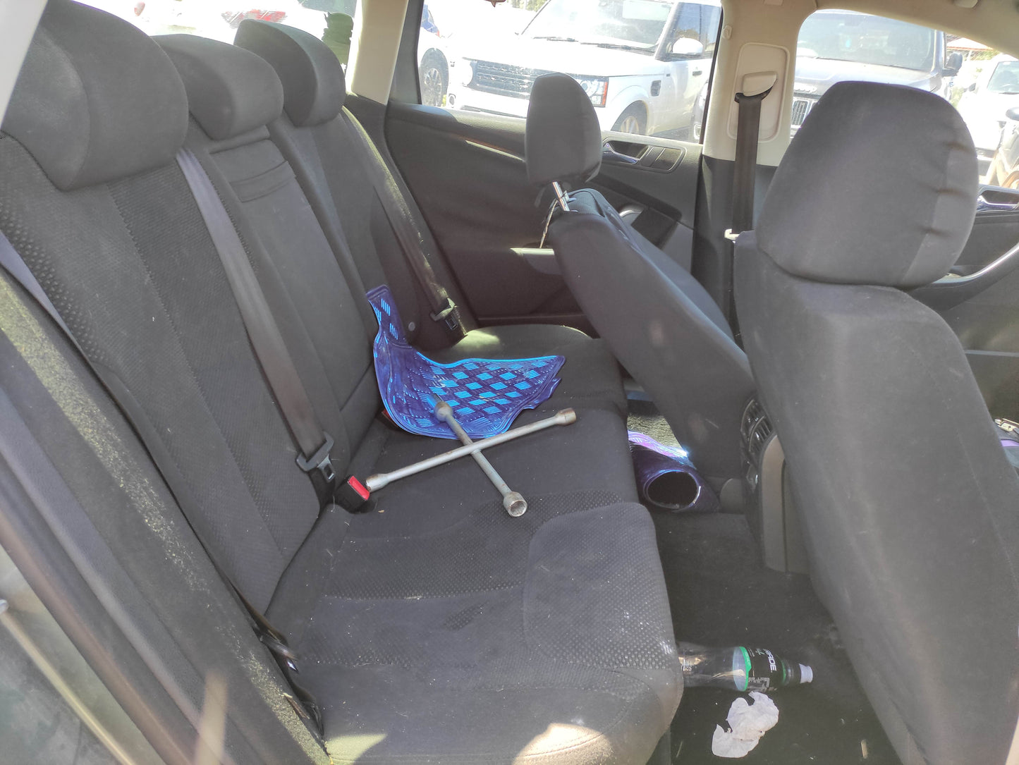 #615 VOLKSWAGEN PASSAT 2006 FOR PARTS